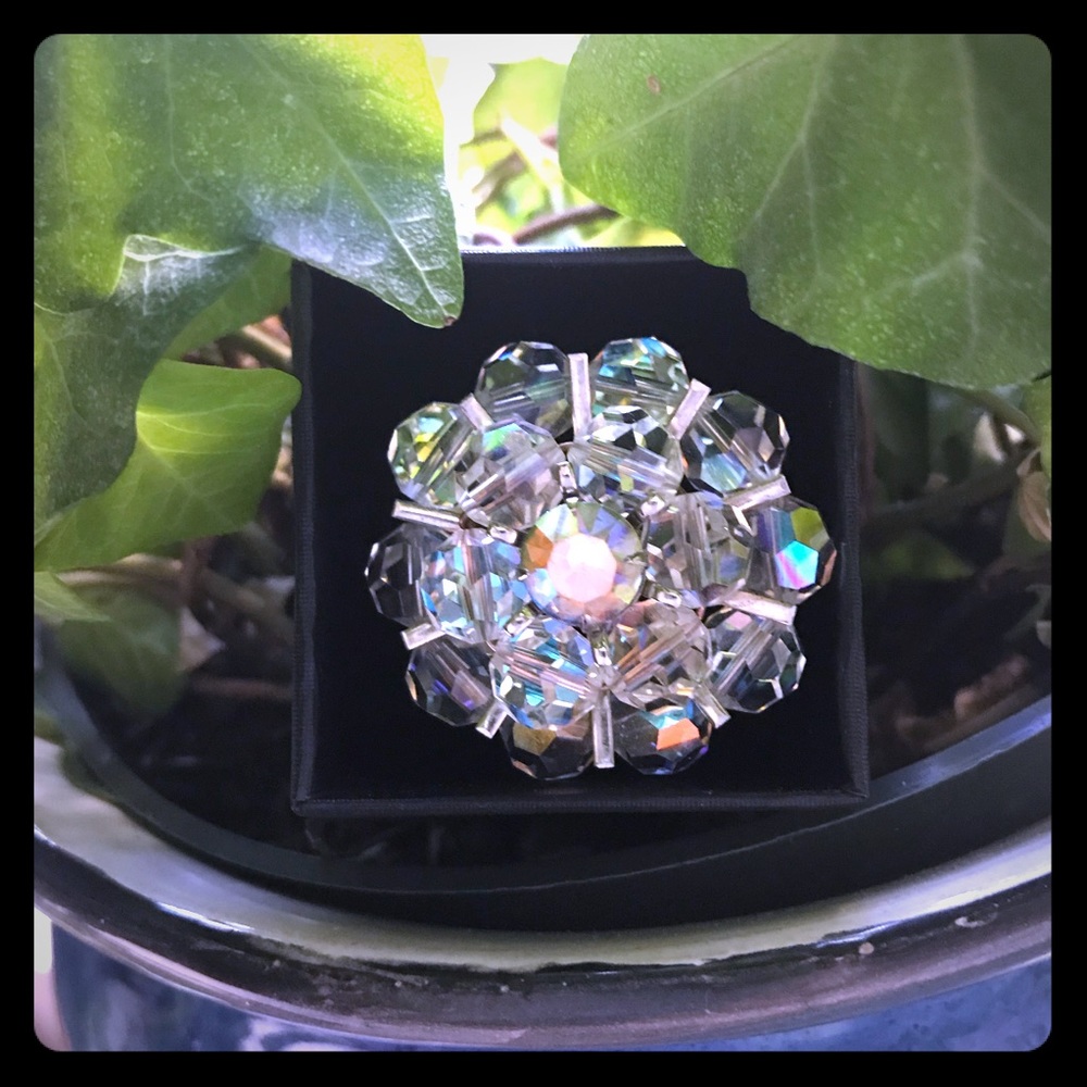 Vintage 1950’s Aurora Borealis Crystal Brooch
